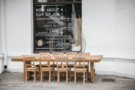 Teakhouten meubelen Tsjechië - Souren Meubels