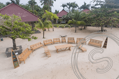 Teak ligbed of loungebank, lekker relaxen in de zon! - Souren Meubels