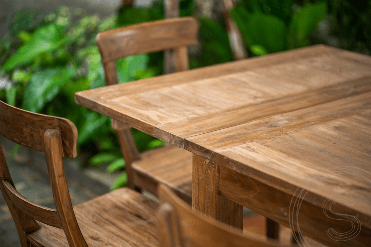 Uitschuifbare teak tafel set 180 + 10 stoelen