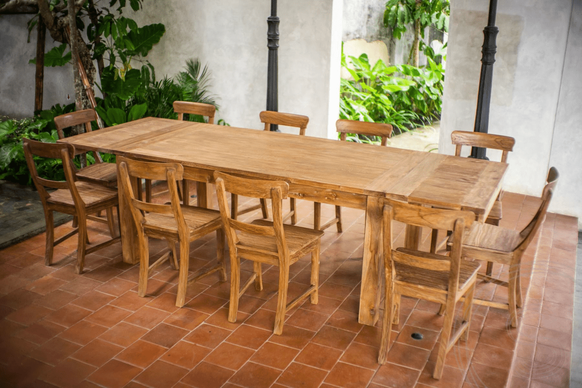 Uitschuifbare teak tafel set 200 + 12 stoelen