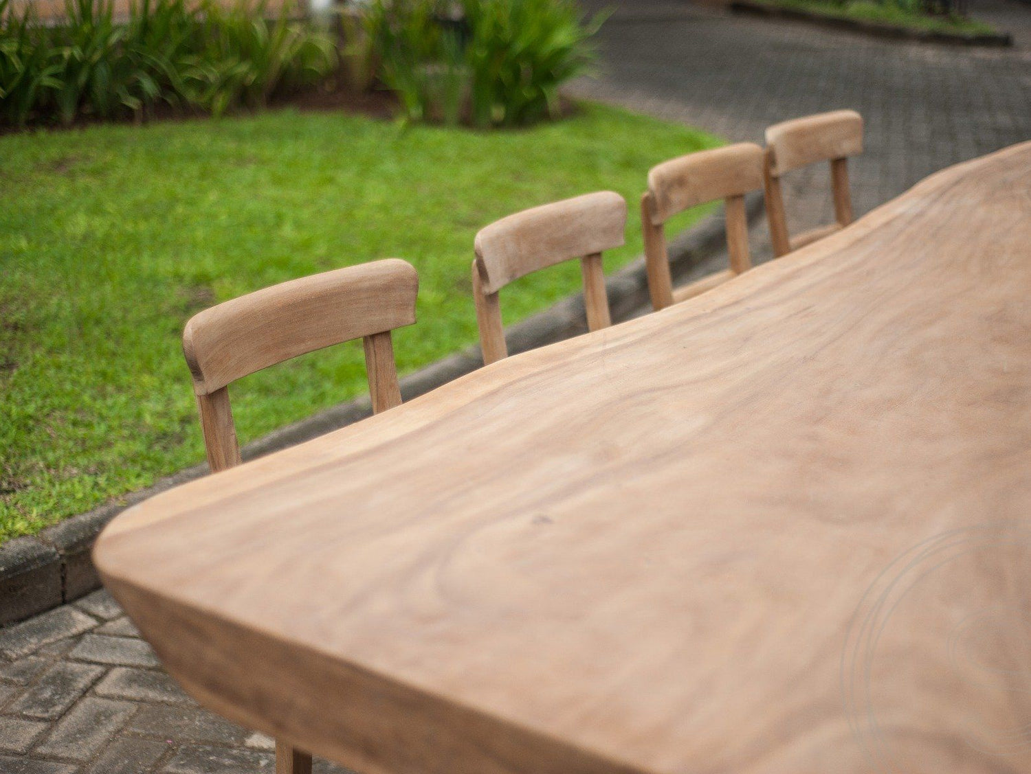 Boomstamtafel +/ - 300cm - Souren Meubels