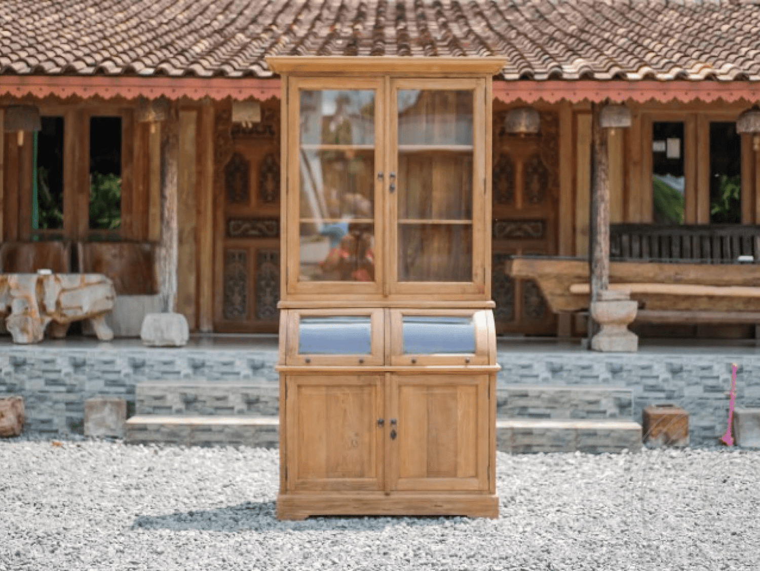 Teak grutterskast 110cm met bolle kleppen - Souren Meubels