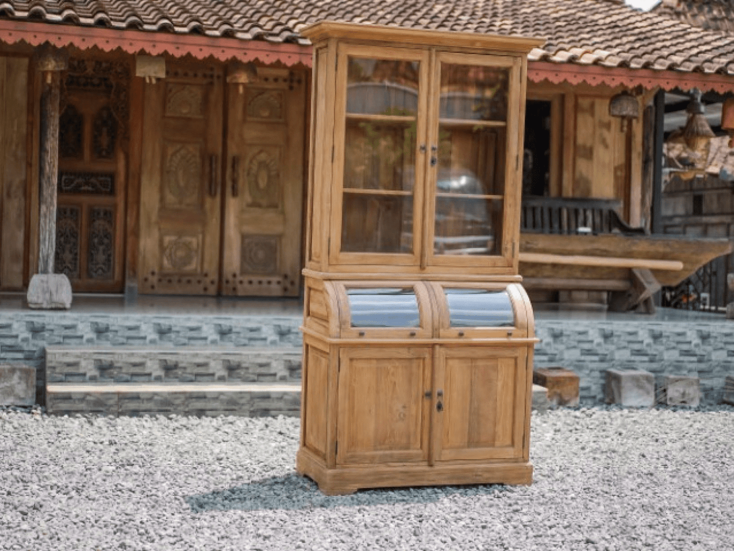 Teak grutterskast 110cm met bolle kleppen - Souren Meubels