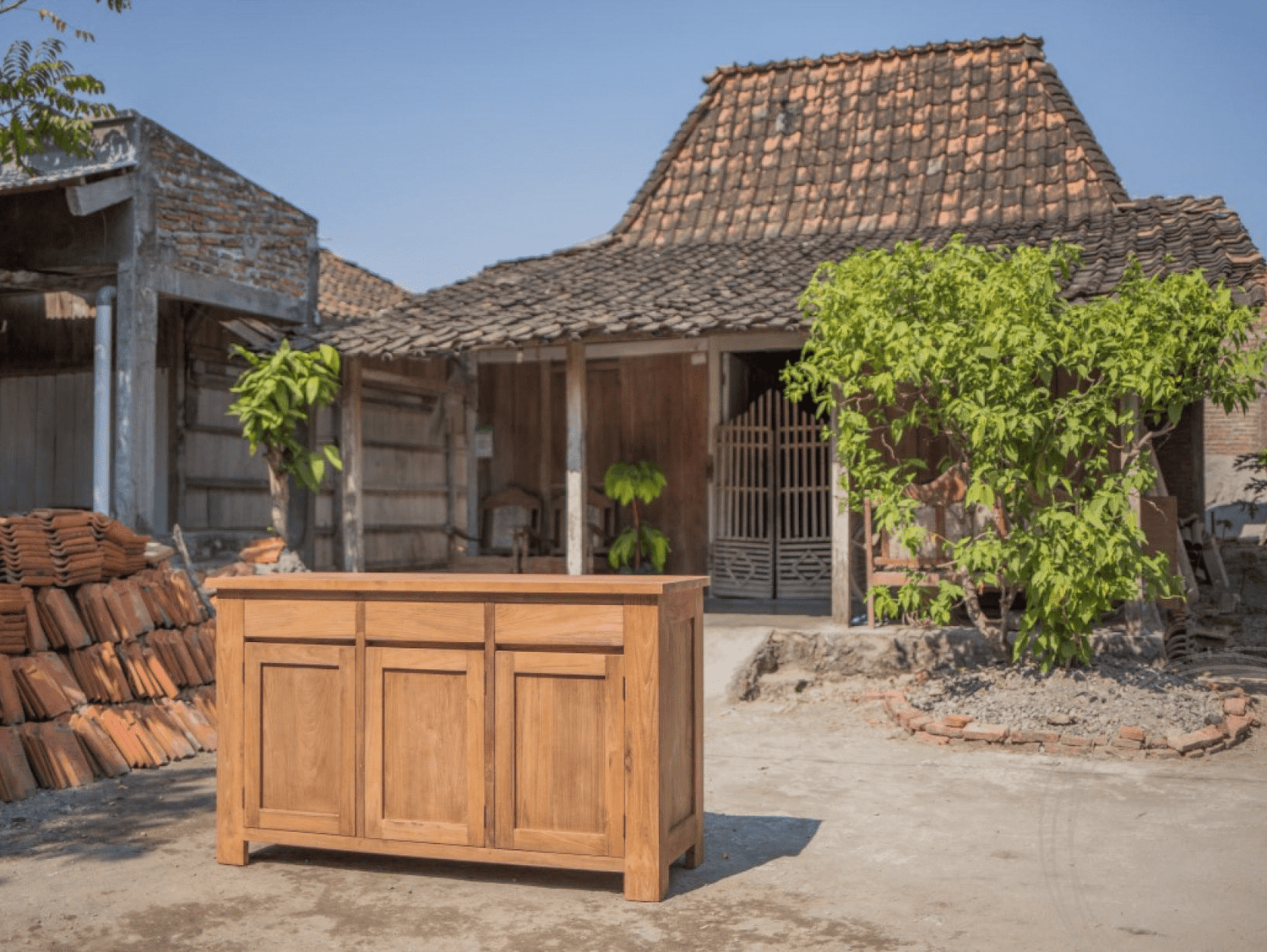 Teak dressoir 150 x 90 x 50 - Souren Meubels