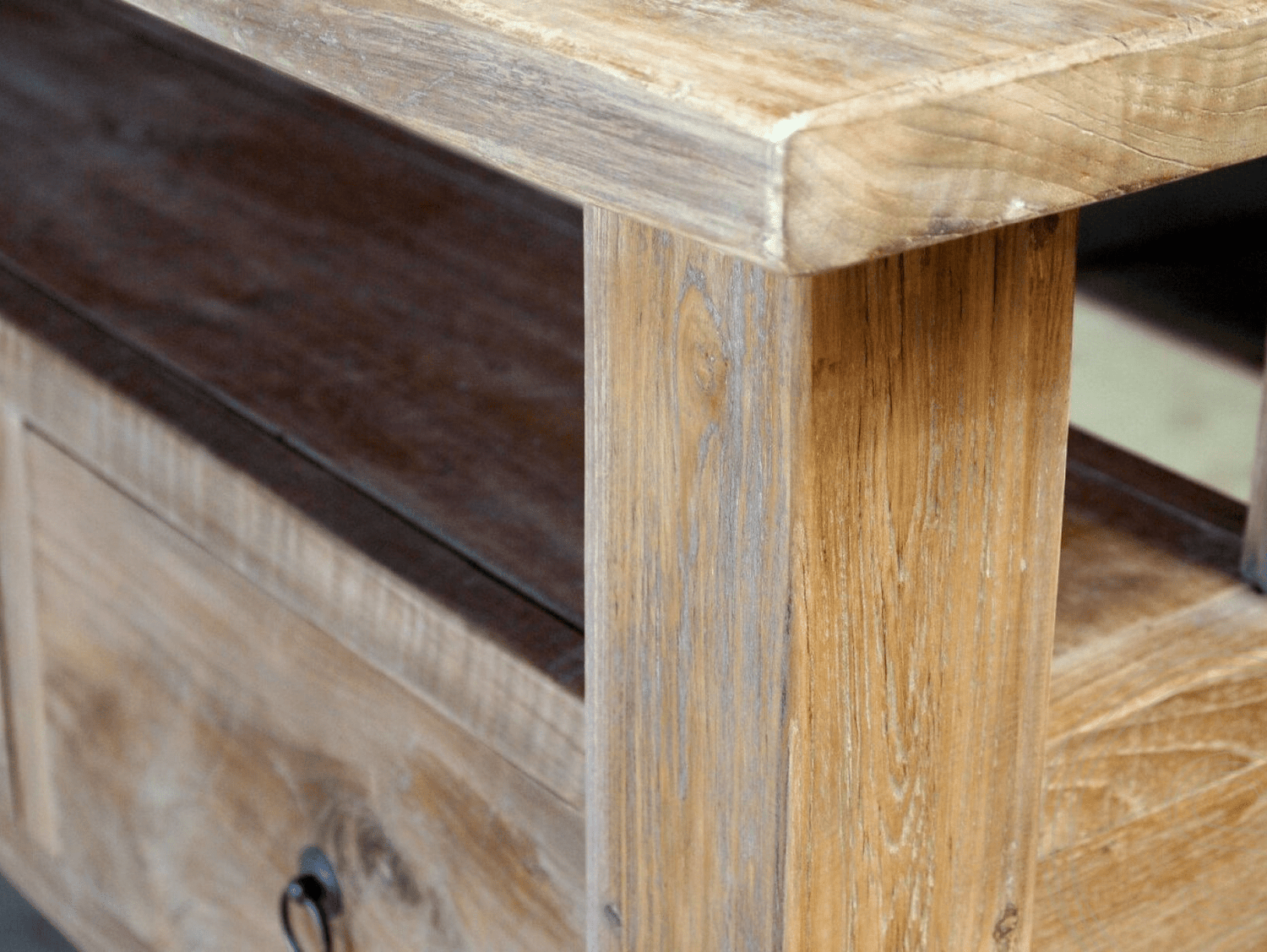 Teak sidetable 120cm oud hout - Souren Meubels