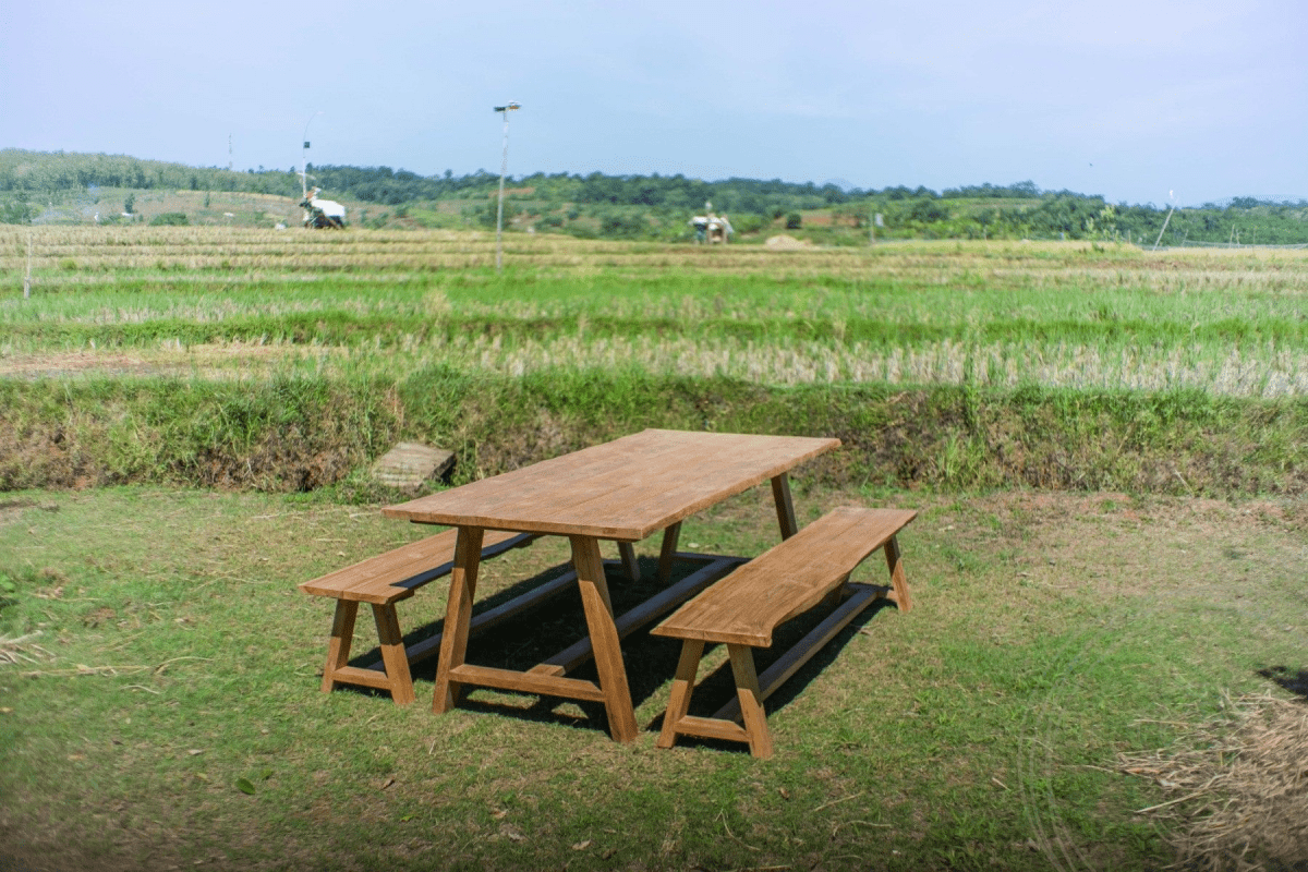 Teak tuintafel Java 240 x 100 + 2 teak tuinbanken Java 240