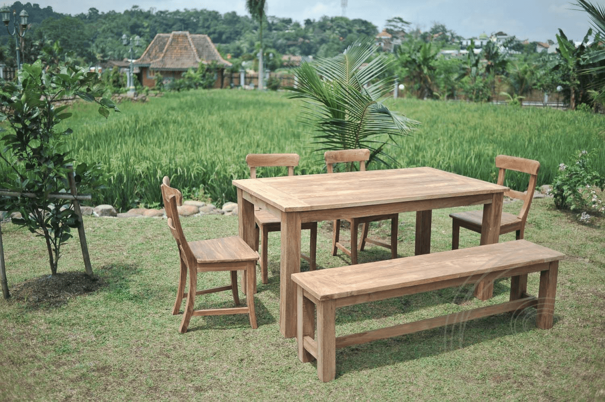 Teak tuintafel 140x90cm + 4 stoelen + bank
