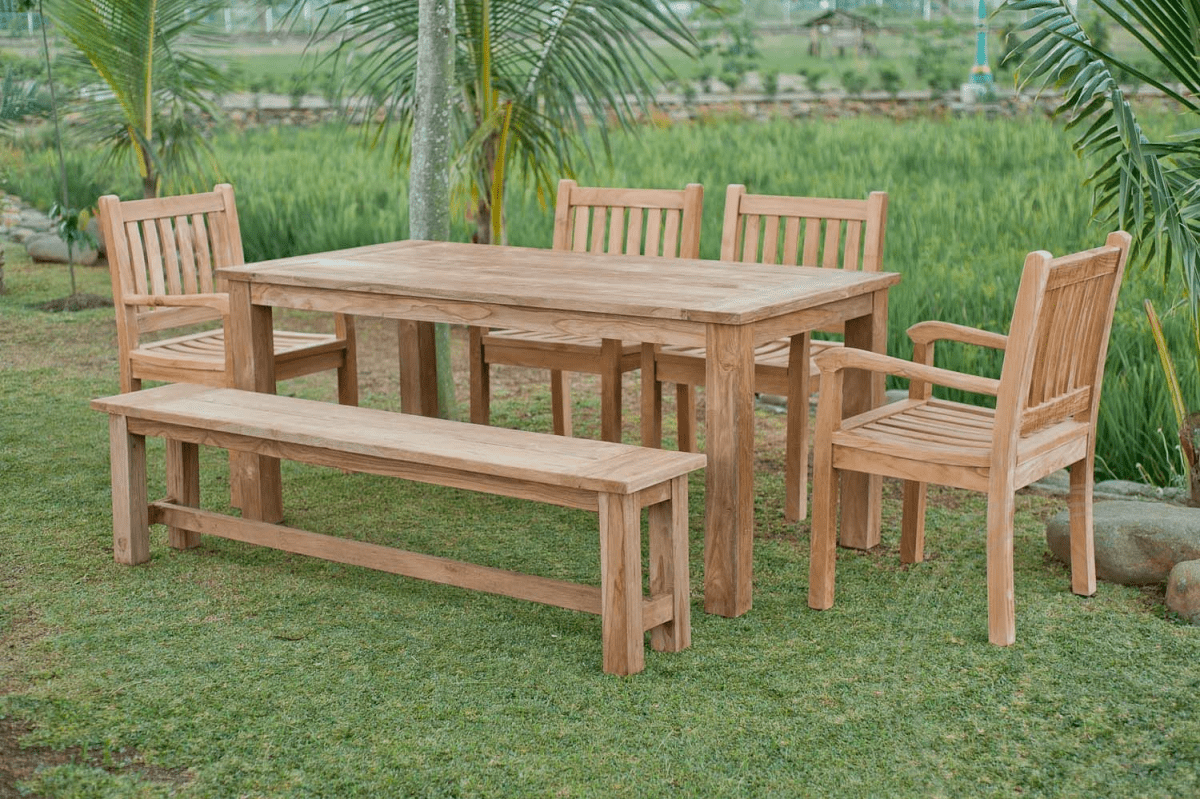 Teak tuintafel 180x90cm + 4 beaufort stoelen + bank