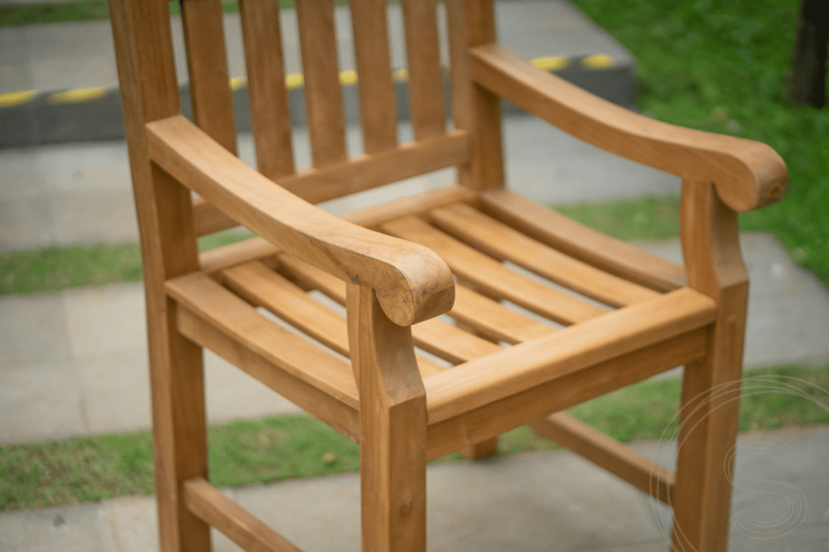 Teak tuintafel 200 x 100 + 6 tuinstoelen elephant
