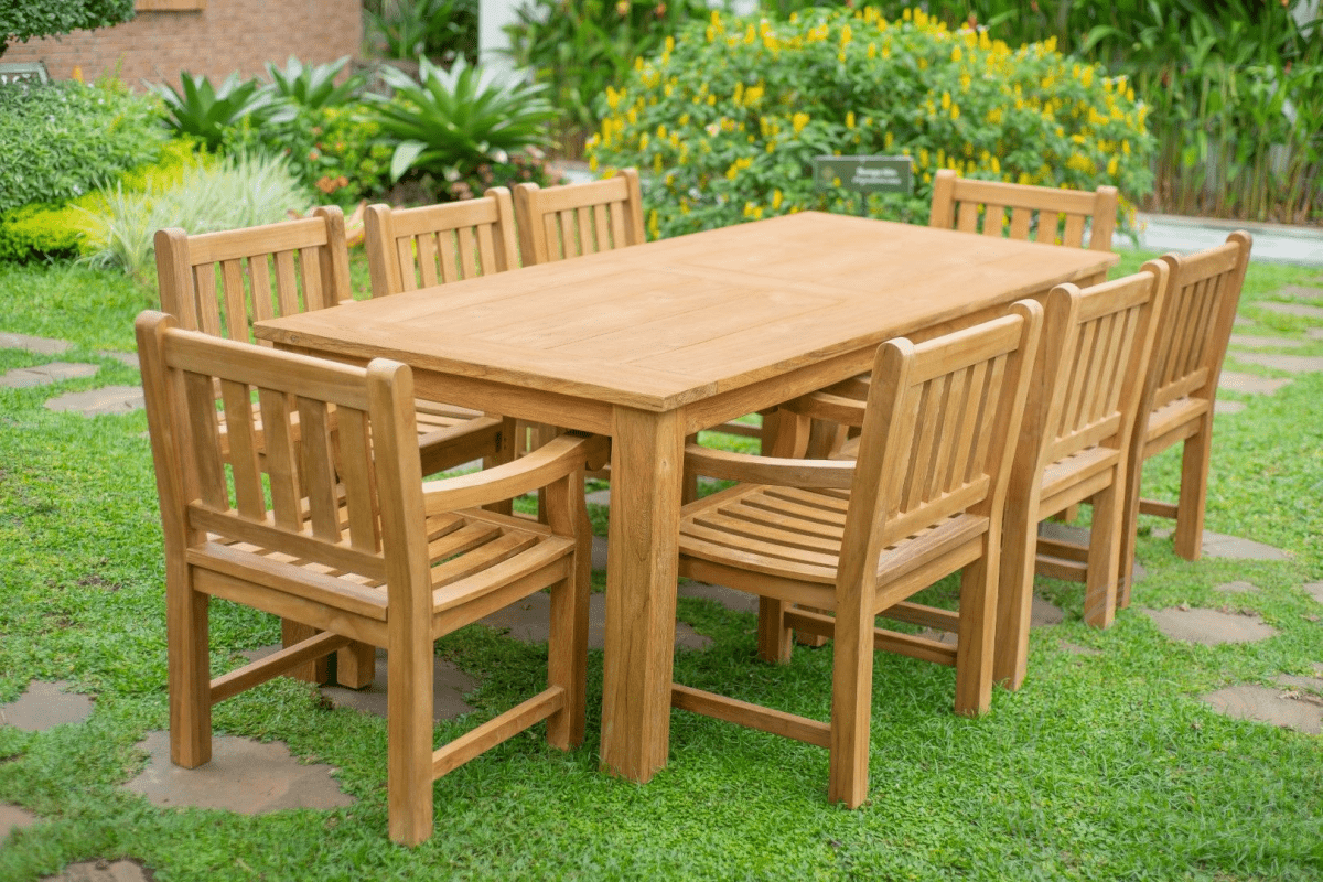 Teak tuintafel 240 x 100 + 8 tuinstoelen elephant
