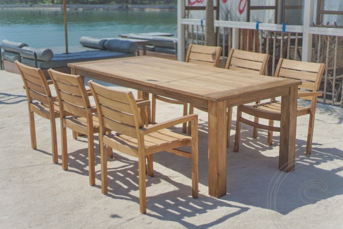 Teak tuintafel 220x100cm + 6 stapelstoelen