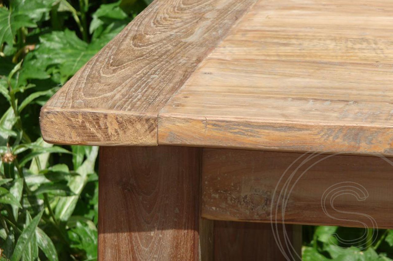Teak tafel 140 x 90cm oud hout - Souren Meubels