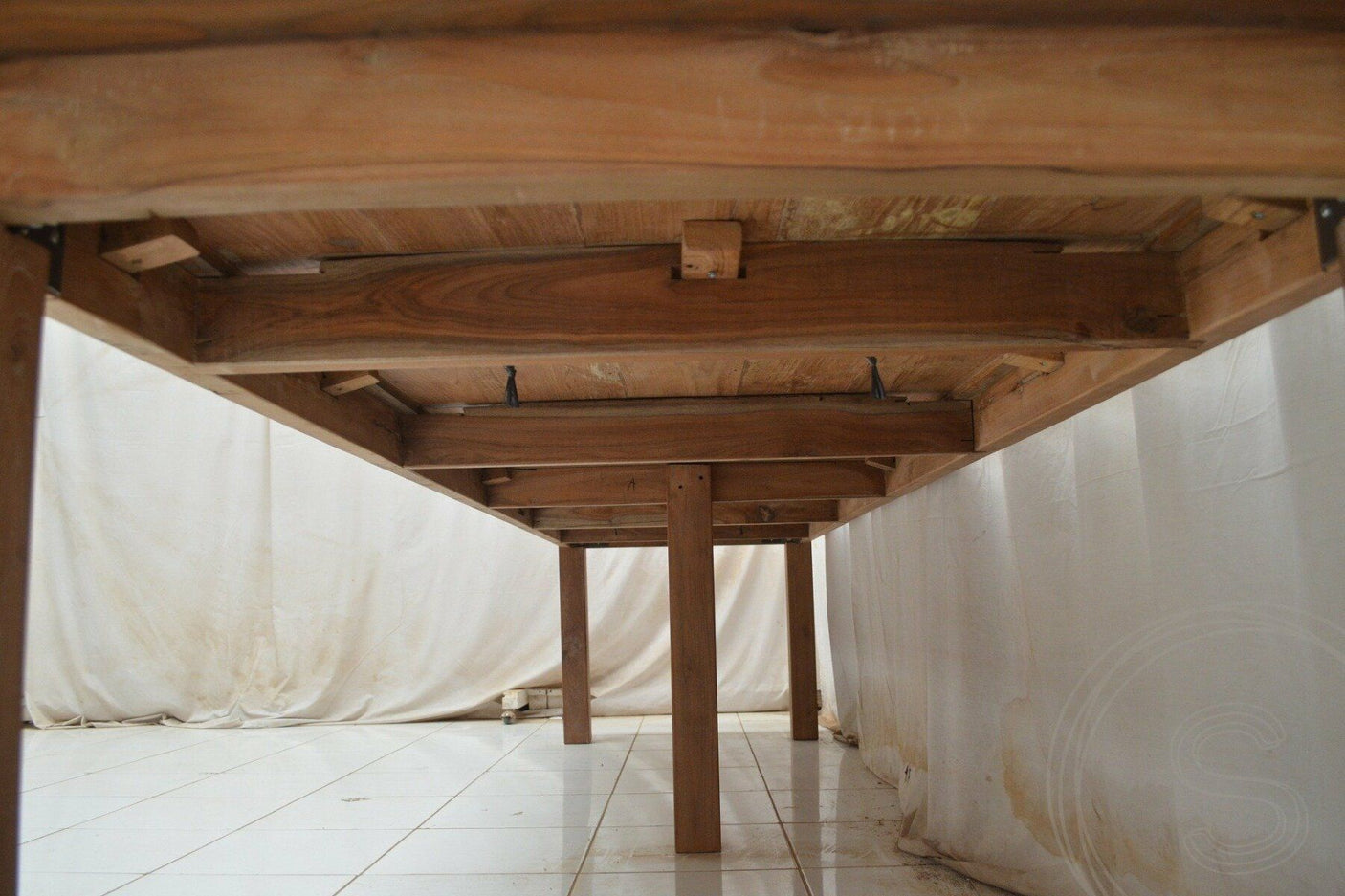 Teak tafel 350 x 100 oud hout - Souren Meubels