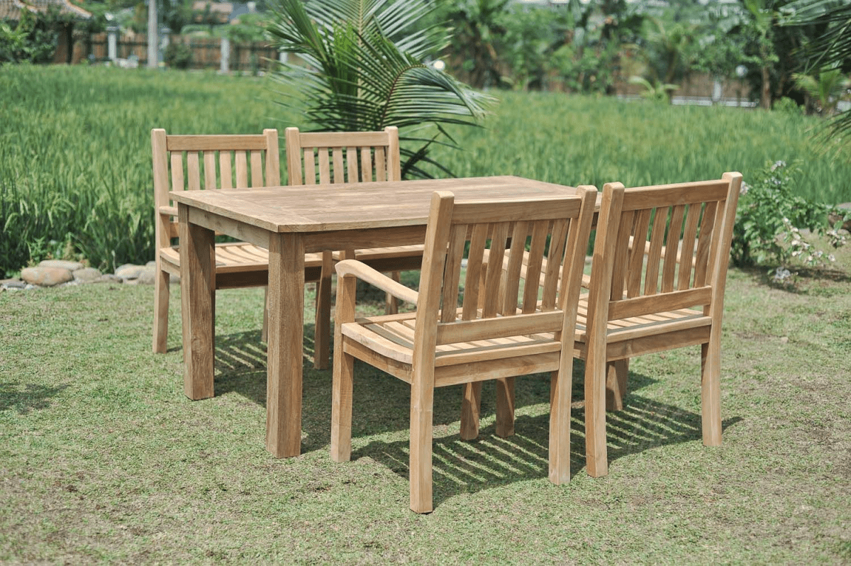 Teak tuintafel 160x90cm + 4 beaufort stoelen