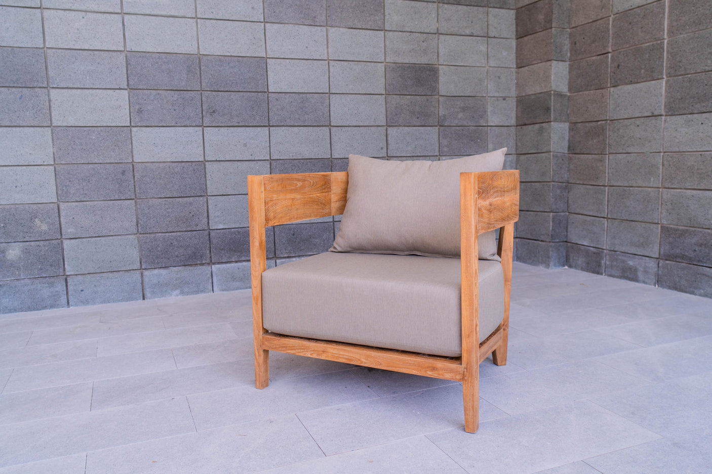 Teakhouten fauteuil Lura met Sunproof kussens