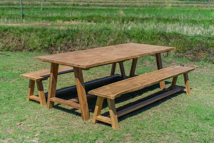 Teak tuintafel Java 240 x 100 + 2 teak tuinbanken Java 240