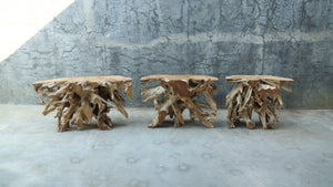 Teak wortelhouten sidetable – Uniek natuurkunstwerk
