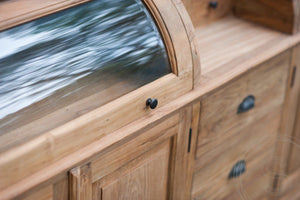 Teak grutterskast 160cm met bolle kleppen