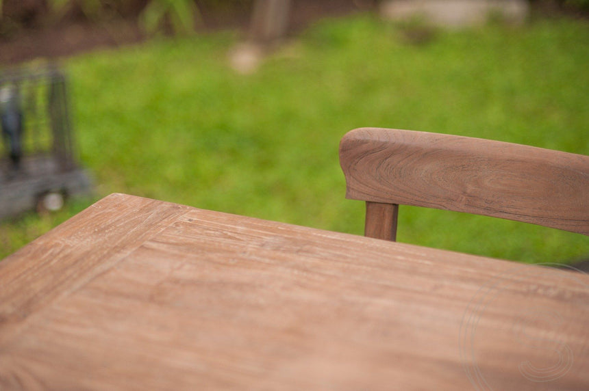 Teak tafel 260 x 100 oud hout