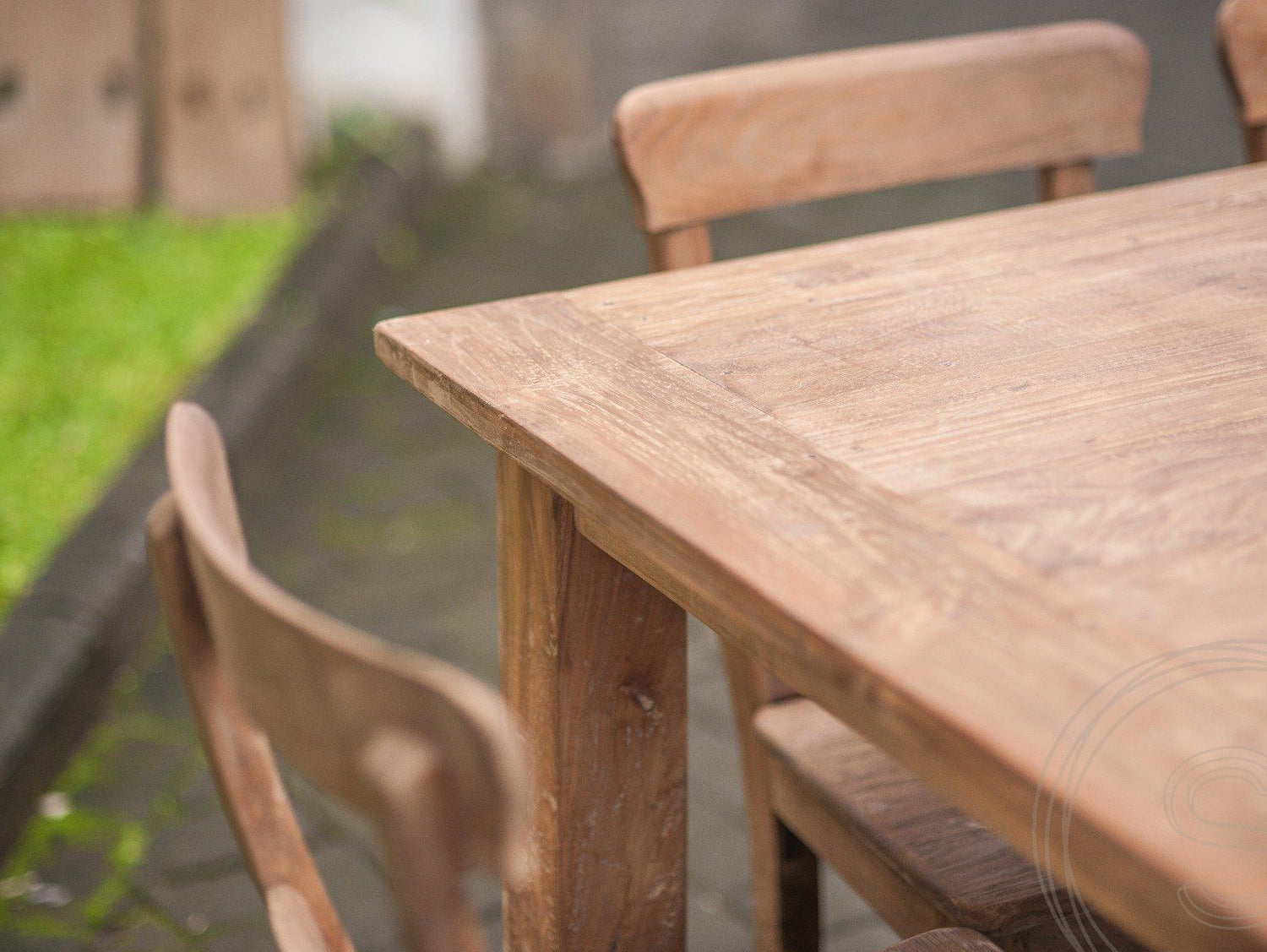 Teak tafel 80x80 cm oud hout