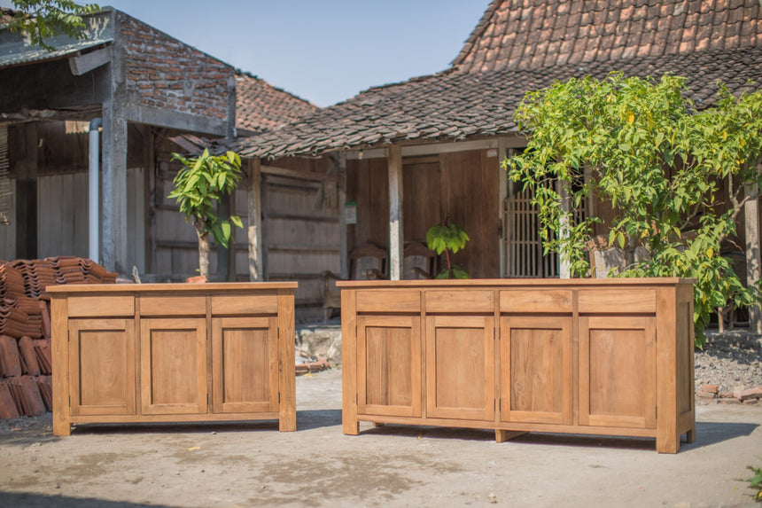 Teak dressoir 200 x 90 x 50