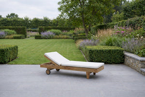 Teak lounger Algarve met wielen